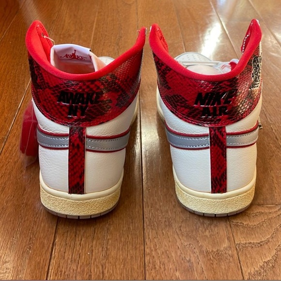 Nike Awake NY x Jordan Air Ship PE SP Size 11 University Red FN8675-100 - Picture 6 of 11